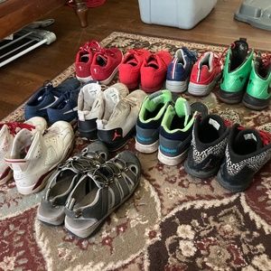 Various size Shoes